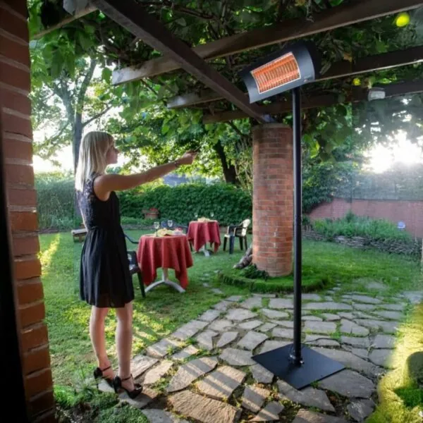 Radialight OASI infrasugárzó – termékfotó